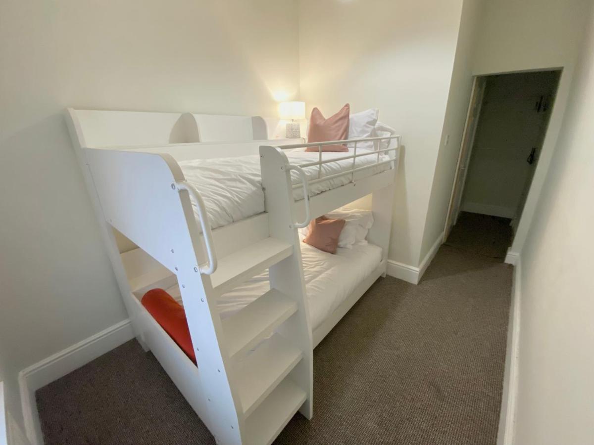 Roker End Guest House Сандерлэнд Экстерьер фото
